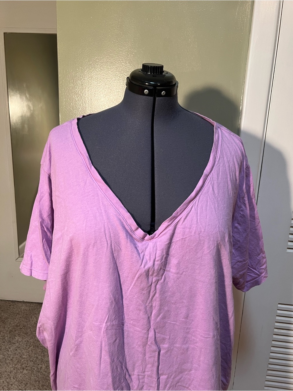 Ava & Viv Women’s Plus Size 4X V-Neck T-Shirt Short Sleeve Light Purple Lavender - Picture 2 of 9